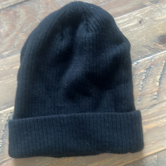 Tim Biebs - Fanny Pack, Reusable Tote and toque - Picture 6 of 8